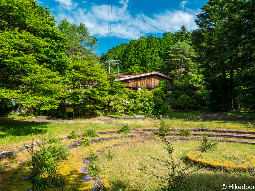 ユーシンロッジ広場